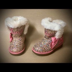 Juicy Couture toddler size 6 boots